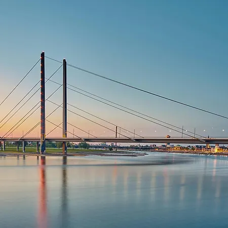 Apartment Duesseldorf- Medienhafen Naehe Dusseldorf